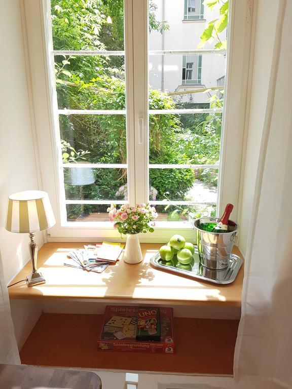 Gastein By Rockchair Apartments L Superhost Status L 2 Bedrooms Boxspringbeds 1,5 Bathrooms - Cozy Family & Business Flair Welcomes You! Berlin Extérieur photo